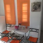 아파트 Pleiades Paros Family