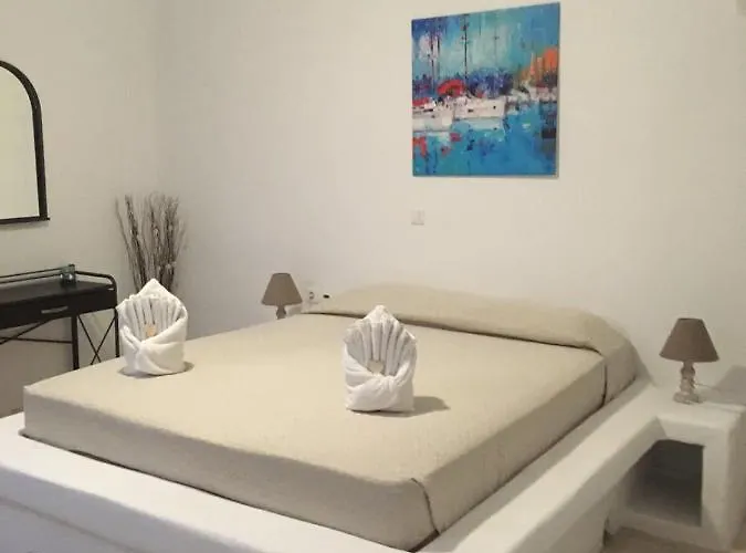 Pleiades Paros Family Daire Krotiri